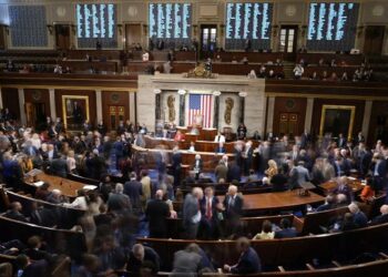 Cámara Baja de EE.UU. sin presidente tras once votaciones