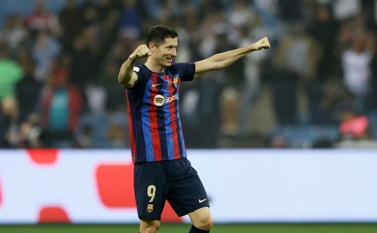 El impactante récord de Ronaldo que alcanzó Robert Lewandowski en el triunfo del Barcelona ante el Real Madrid