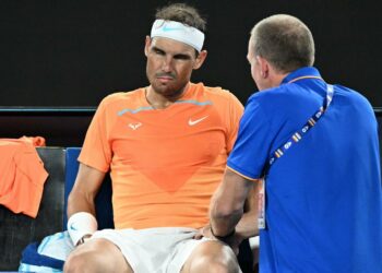 Rafael Nadal se lesionó y quedó fuera del Abierto de Australia
