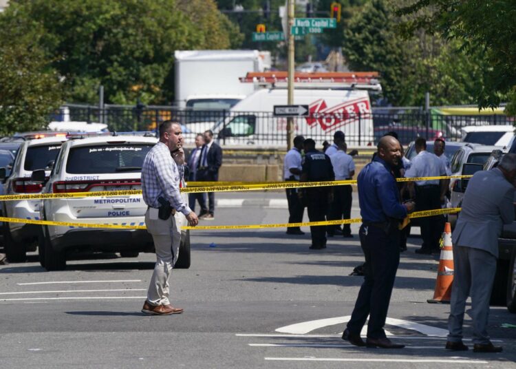 Un nuevo tiroteo deja tres personas muertas en Washington, ya suman 20 las víctimas por ataques con armas en EEUU en las últimas 48 horas