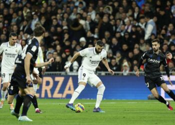 Real Madrid empató 0-0 con la Real Sociedad y se aleja del primer lugar en LaLiga