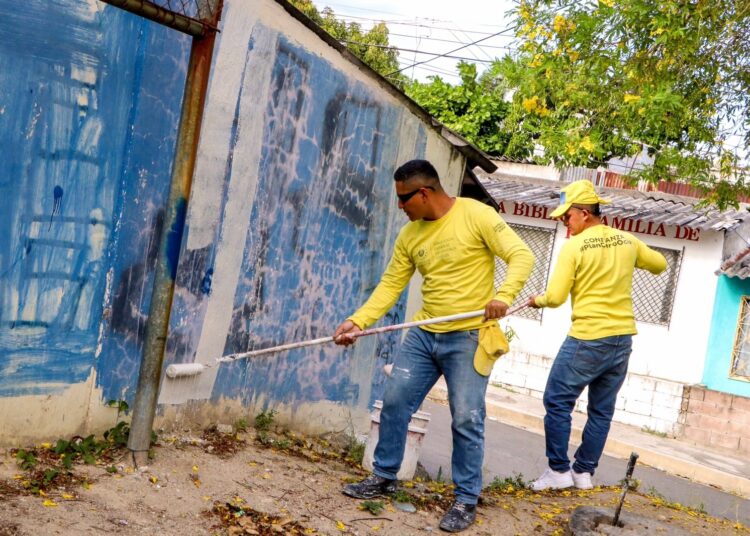 Gobierno hace llamado a la población para que denuncien dónde hay grafitis de pandillas para llegarlos a borrar