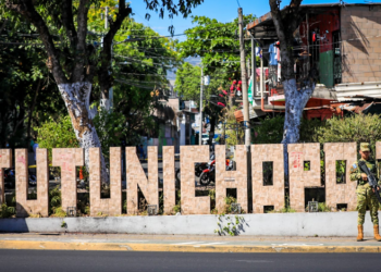 Continúan labores en cercos de seguridad en comunidades Tutunichapa y La Granjita