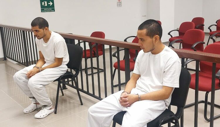 Prisión para pandilleros que interceptaron y asesinaron a hombre en Colón, La Libertad