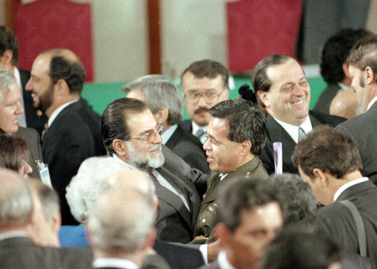 Diputadas de Nuevas Ideas sostienen que Arena y FMLN «se beneficiaron» con los Acuerdos de Paz