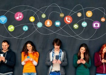 El uso constante de redes sociales estaría ligado a cambios cerebrales en adolescentes