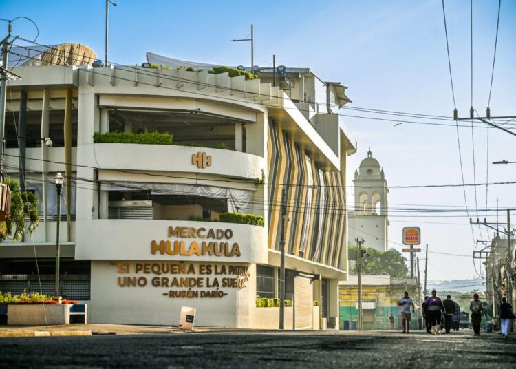 Centro Histórico de San Salvador amanece el primer día del año «libre de basura»