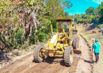 DOM inicia construcción de calle principal del cantón El Tránsito, Talnique