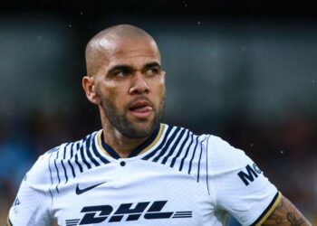 Caso Dani Alves : la policía revela video clave de la víctima y hallan huellas dactilares que desmienten al futbolista