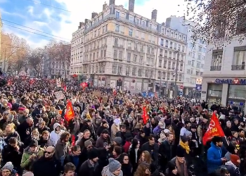 Francia se moviliza contra el plan gubernamental de aumento de la edad mínima de jubilación