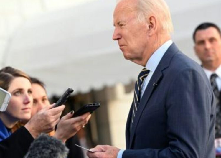 Departamento de Justicia EE.UU. halla más documentos clasificados de Biden