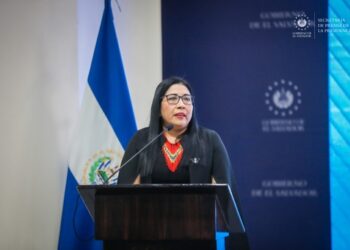 Salvadoreños de la diáspora podrán votar en los consulados de El Salvador para las elecciones de 2024