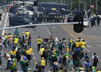 Brasil impondrá multas y penas de cárcel contra los manifestantes que participen en bloqueos de carreteras