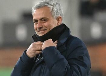 El ex futbolista Carlos Alberto dijo que José Mourinho podría ser el nuevo DT de Brasil