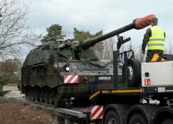 La OTAN se comprometió a enviar armas “más pesadas y modernas” a Ucrania