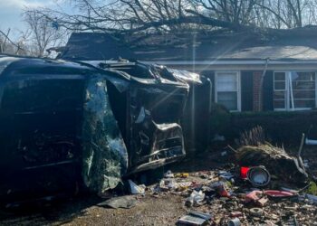 Tormentas y tornados en el sur de EEUU dejan al menos 7 muertos