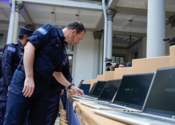 Ministerio de Seguridad hace donativo histórico de equipo informático a la PNC