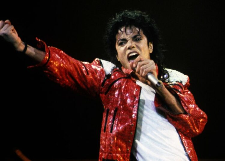 Herederos de Michael Jackson consideran vender en 900 millones de dólares el catálogo del rey del pop