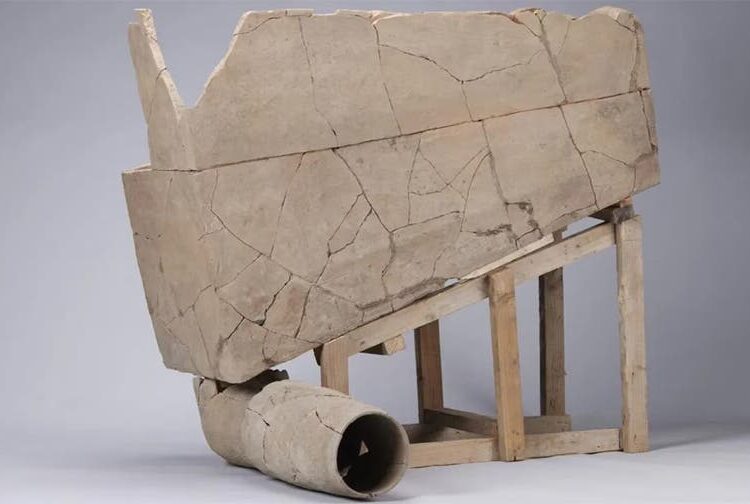 Encuentran un inodoro de hace más de 2.200 años en China