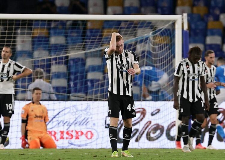 Periódico italiano publica conversaciones telefónicas de los dirigentes de Juventus que comprometen más al club