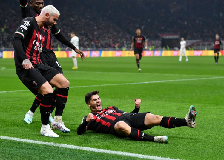 AC Milan venció 1-0 a Tottenham por los octavos de final de la Champions League