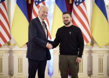 El presidente de Estados Unidos, Joe Biden llegó a Ucrania para reunirse con Zelensky a un año de la invasión rusa