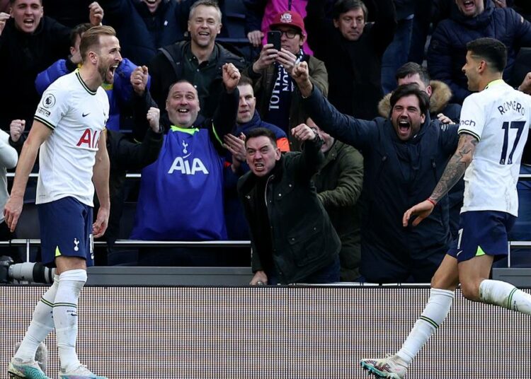 Tottenham agrava la crisis del Chelsea al derrotarlo 2-0