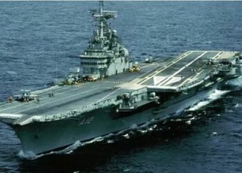 Brasil hundió un portaaviones con materiales tóxicos en el Atlántico