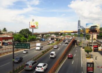 Fovial anuncia paso restringido por reconstrucción vial en la 49º avenida sur, San Salvador