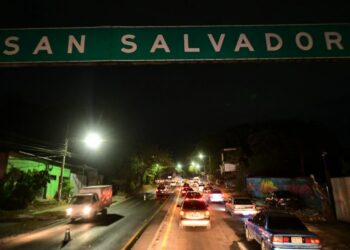 VIDEOS | VMT habilita carril reversible en la carretera Troncal del Norte