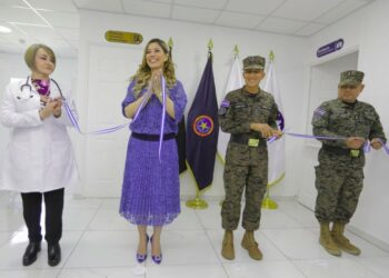 Ministro de Defensa apertura clínica empresarial del IPSFA