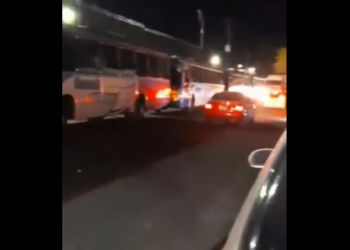 Inicia traslado de reos de diferentes penales del país al CECOT en San Vicente