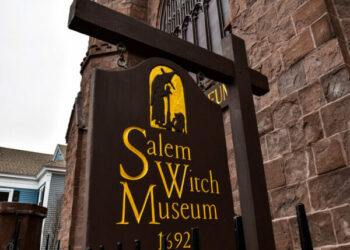 Connecticut busca exonerar a personas acusadas de brujería siglos después de la primera ejecución