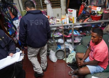 Autoridades desarticulan a estructura de estafadores en San Vicente