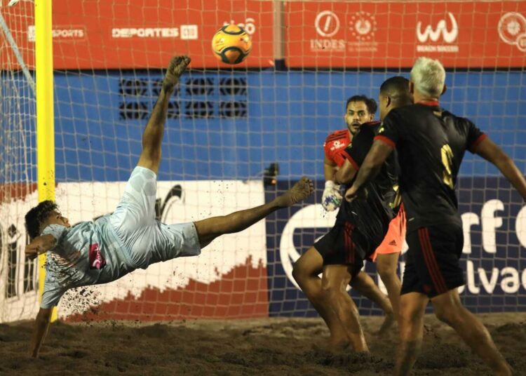 Garita Palmera y Chirilagua consiguen sus primeros triunfos