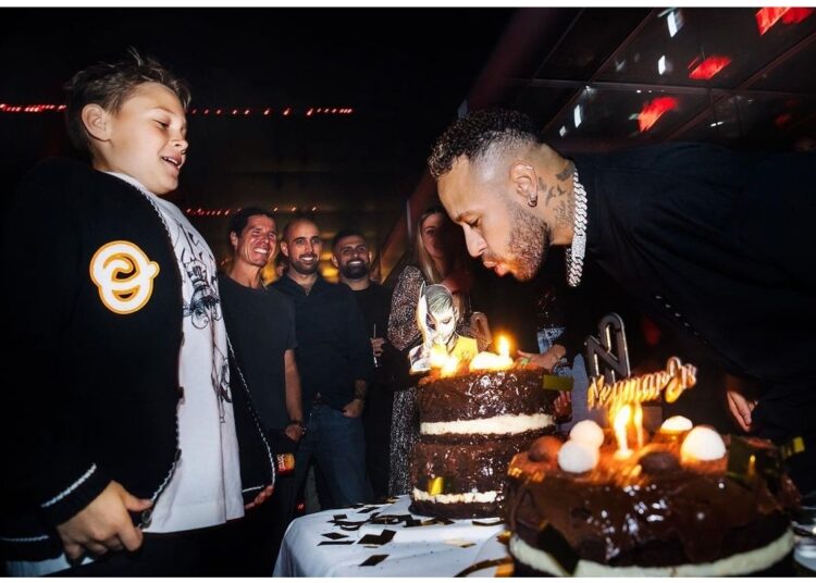 El informe del diario L’ Equipe que pone en jaque a Neymar por sus fiestas