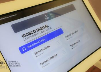 Inauguran quiosco virtual para salvadoreños en Nueva Jersey