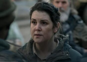 The Last of Us: la modelo Adrianne Curry eliminó su cuenta de Twitter después hacer body shaming a Melanie Lynskey