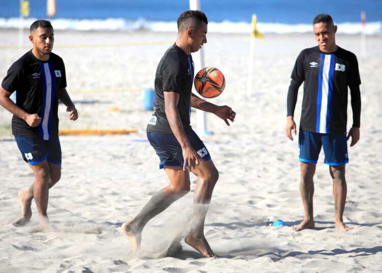 El regreso a la selección de playa de Rauda y Rizo