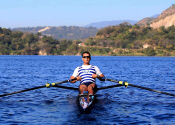 Roberto López rema motivado hacia los Juegos San Salvador 2023