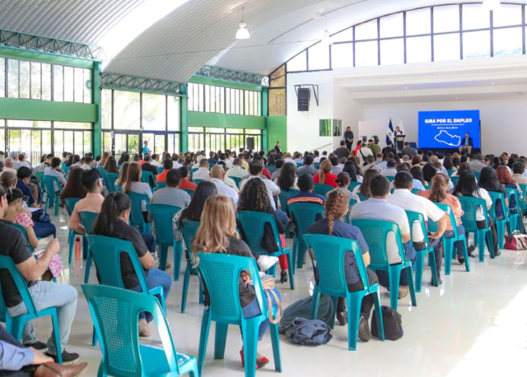 Ministerio de Trabajo lleva a cabo Gira por el Empleo, en Santa Ana