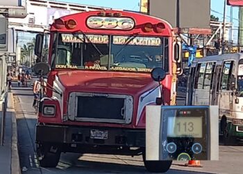 VMT saca de las calles a conductor de bus que manejaba en estado de ebriedad