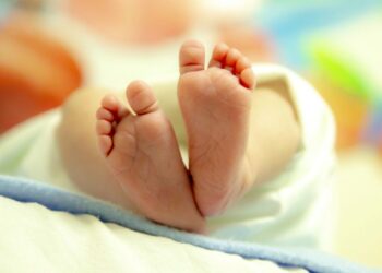 Autoridades verifican implementación del Número Único de Identidad a recién nacidos