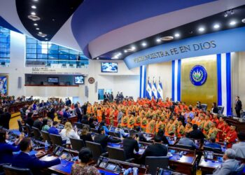 Asamblea otorga reconocimiento especial al equipo salvadoreño de rescate que realizó labores humanitarias en Turquía