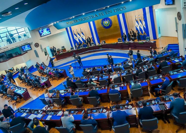 Asamblea aprueba Ley de Creación del Ente Nacional de Transmisión Eléctrica