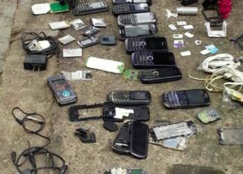 Gobierno ha confiscado 15, 189 celulares a pandillas con las que planificaban múltiples delitos