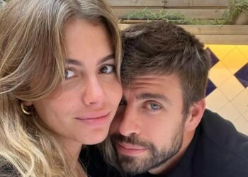 El dueño de un restaurante no dejó pasar a Clara Chía porque es fan de Shakira