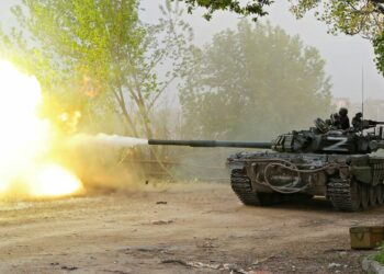 Rusia habría roto líneas defensivas ucranianas en Lugansk