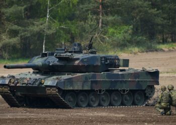Soldados ucranianos serán entrenados por Alemania para el manejo de los tanques Leopardo 2