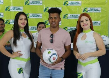 Sistema FEDECRÉDITO presenta el «Balón Élite Cuscatleco»